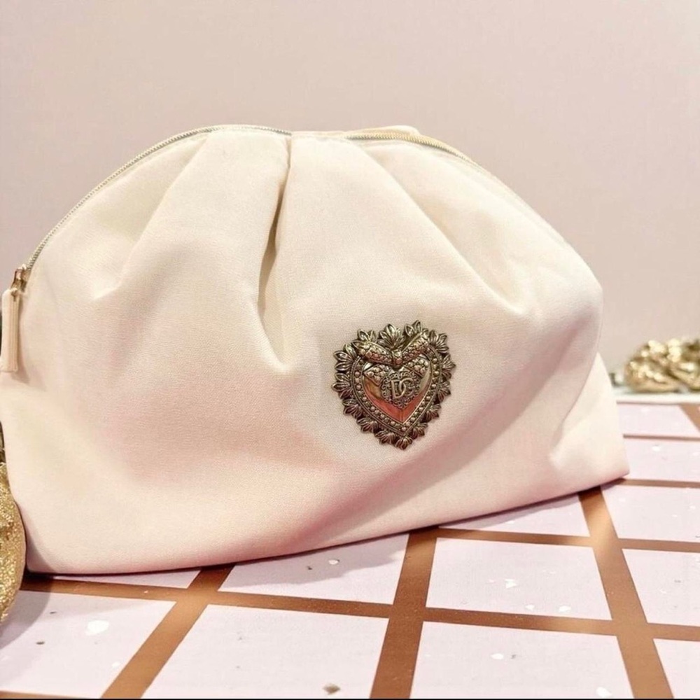 Dolce & Gabbana Devotion Limited Ivory White Evening Clutch Cosmetic Bag Pouch - Picture 2 of 6